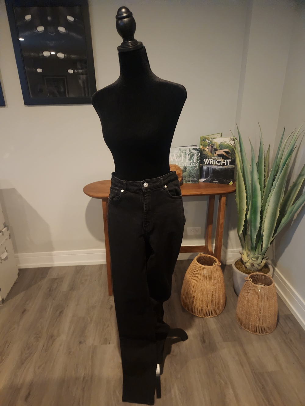 Zara High-Rise Black Women's Jeans